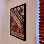 Le Plateau Apartment